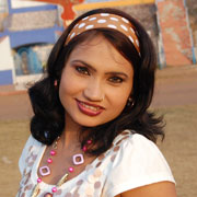 Mona Sen